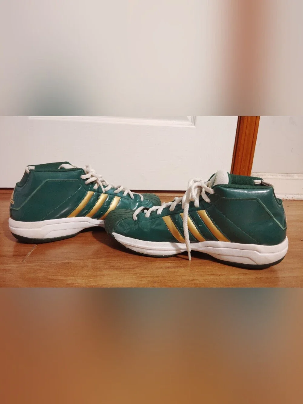Adidas Pro Model 2G SVSM LeBron James Green Gold Shoes Size 11